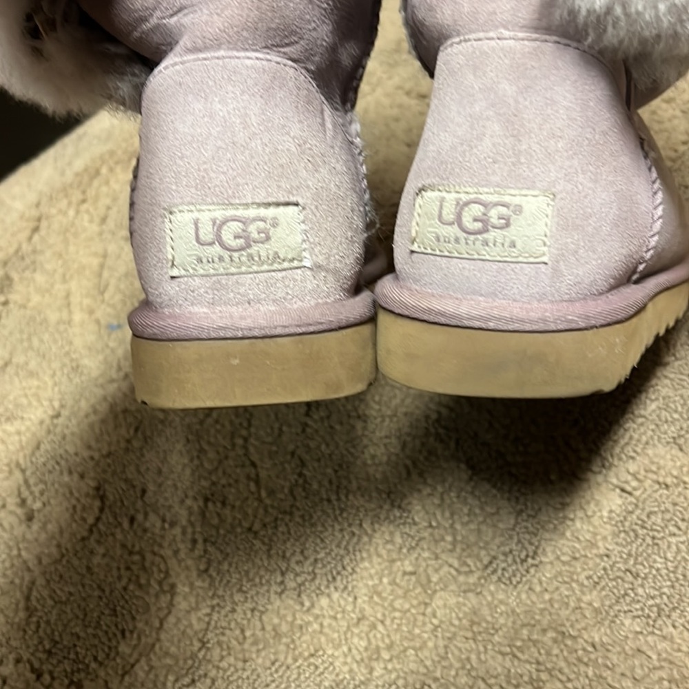 Ugg Short Boot - image 4